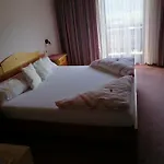 Gaestepension Wiesenheim 3*